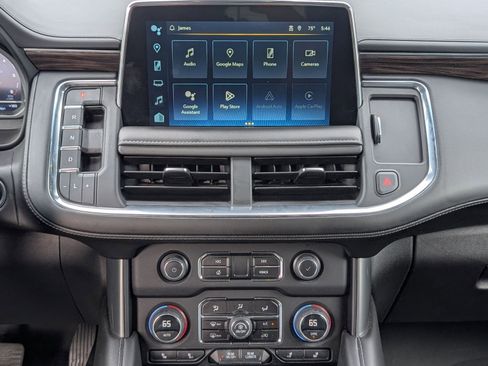 Used 2023 Chevrolet Tahoe Z71 w/ Z71 Off-Road Package image 18