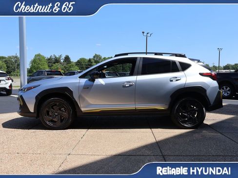 Used 2025 Subaru Crosstrek 2.5i Sport AWD/4WD image 3