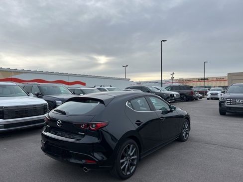 Used 2025 MAZDA MAZDA3 s image 5