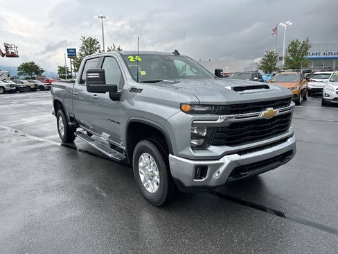 Used 2024 Chevrolet Silverado 2500 LT w/ All Star Edition AWD/4WD image 1