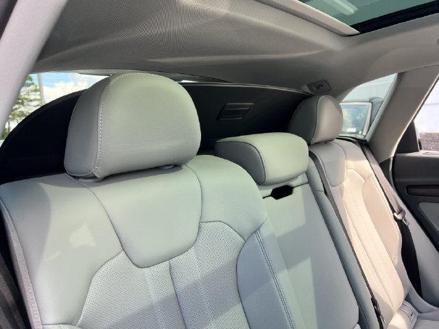 Used 2019 Audi Q5 Prestige w/ Prestige Package AWD/4WD image 29