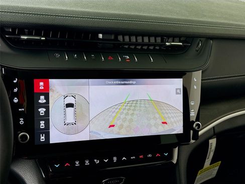 New 2026 Jeep Grand Cherokee Limited Reserve image 9