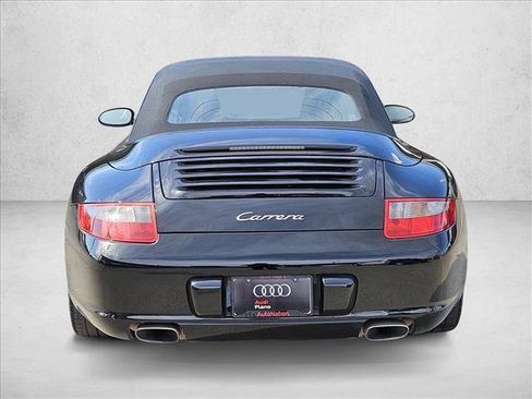Used 2006 Porsche 911 Carrera RWD image 6