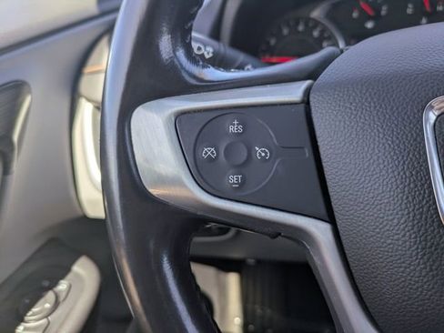 Used 2019 GMC Terrain SLT image 28