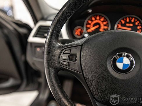 Used 2014 BMW 320i xDrive Sedan image 26