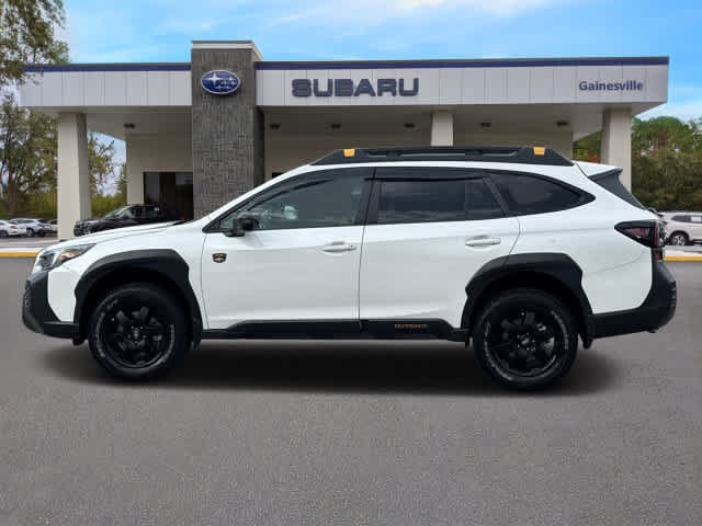 Used 2025 Subaru Outback Wilderness AWD/4WD image 3