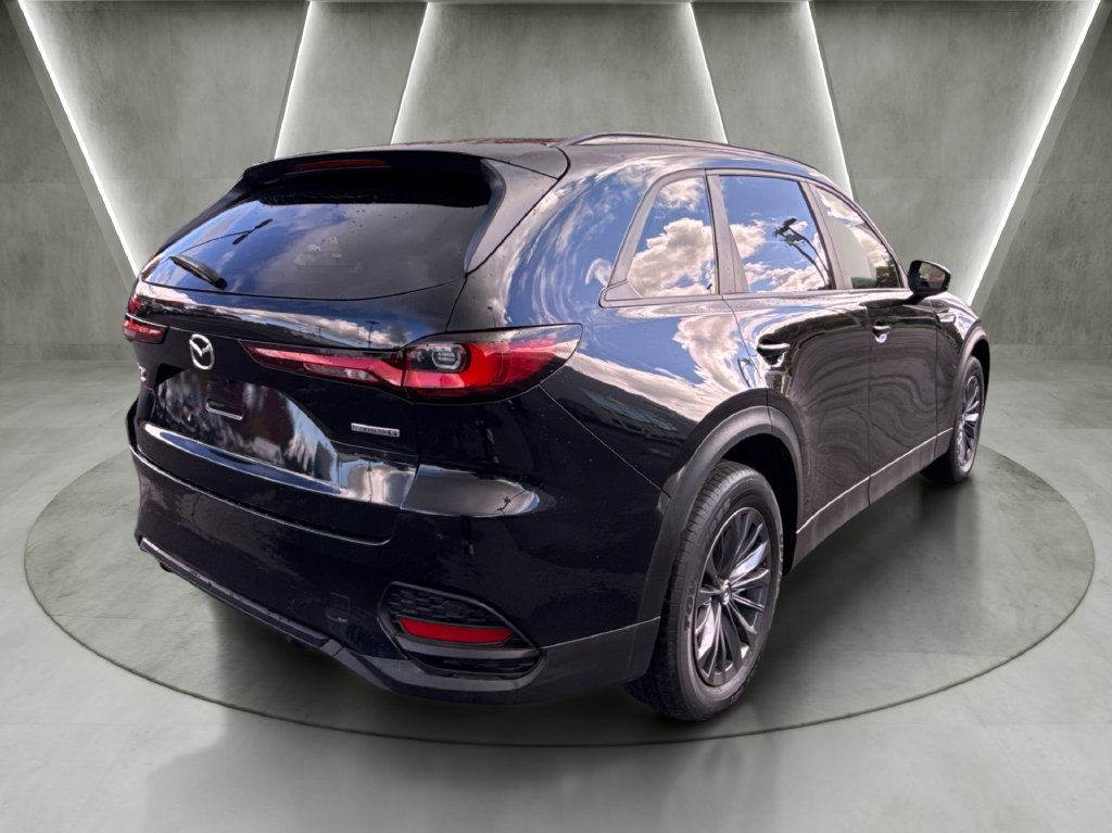 Used 2025 MAZDA CX-70 3.3 Turbo w/ Preferred Package AWD/4WD image 3
