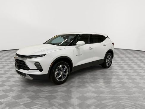 Certified 2025 Chevrolet Blazer LT AWD/4WD image 5