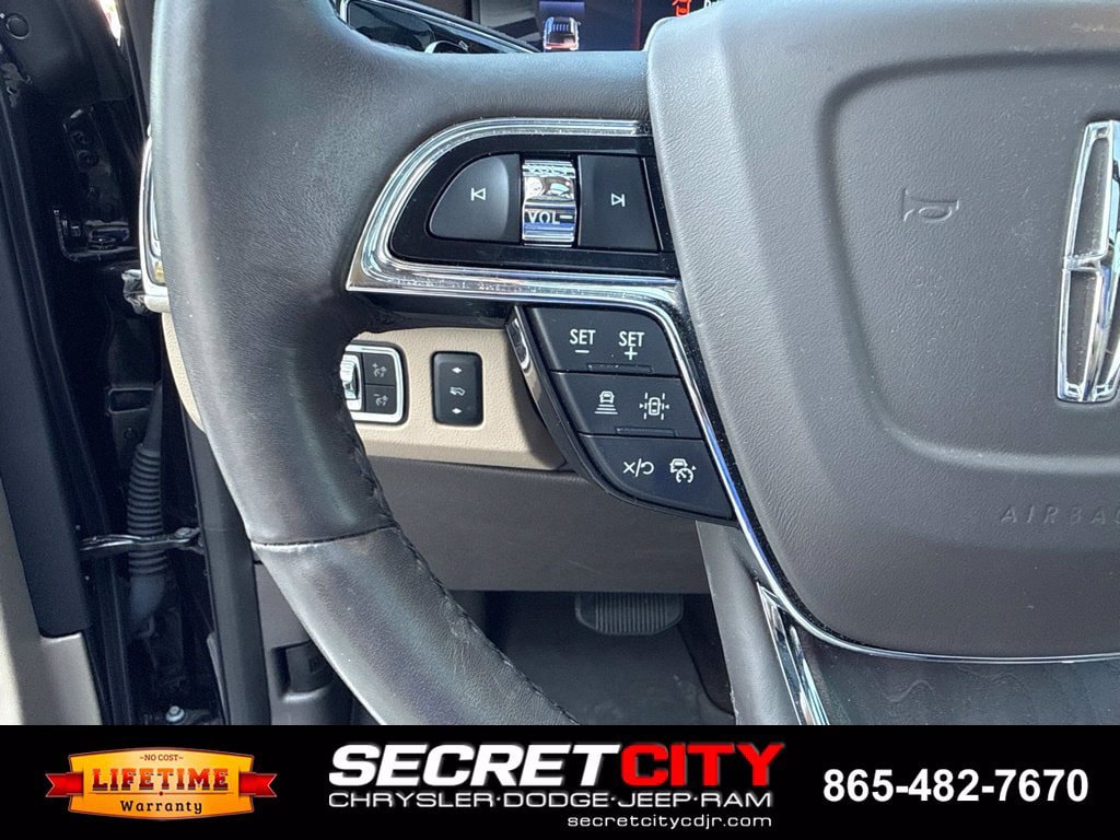 Used 2024 Lincoln Navigator L Reserve AWD/4WD image 44