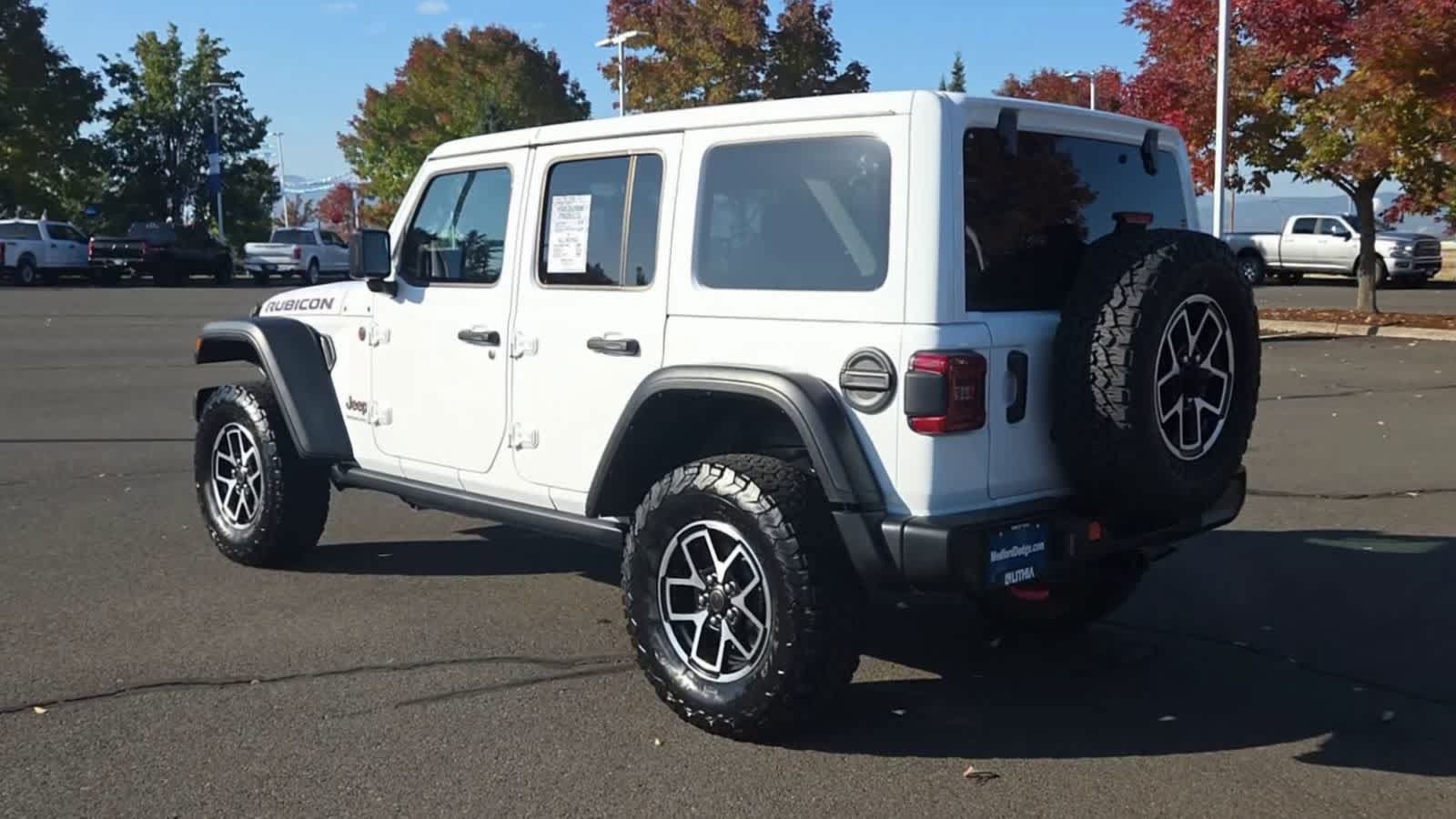 Certified 2025 Jeep Wrangler Unlimited Rubicon AWD/4WD image 6