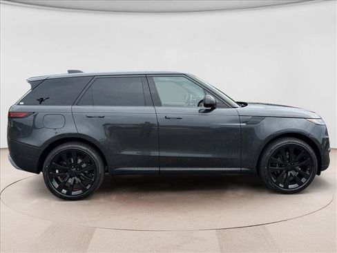 New 2026 Land Rover Range Rover Sport SE AWD/4WD image 6