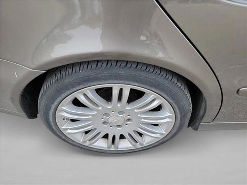 Used 2008 Mercedes-Benz E 350 Sedan image 11