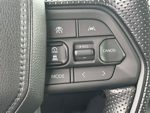 Used 2026 Toyota Tacoma SR5 AWD/4WD image 23