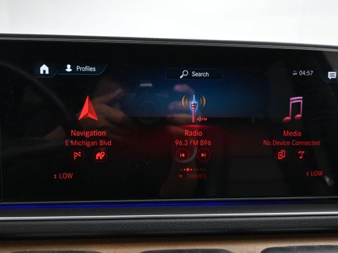 Used 2021 Mercedes-Benz GLE 350 w/ Premium Package image 15