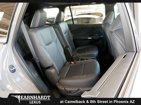 New 2026 Lexus TX 500h AWD image 8