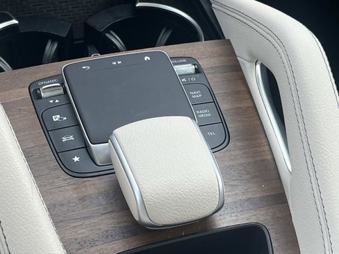 Certified 2024 Mercedes-Benz GLE 350 4MATIC image 26