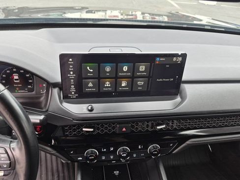 Used 2025 Honda Accord Sport image 19