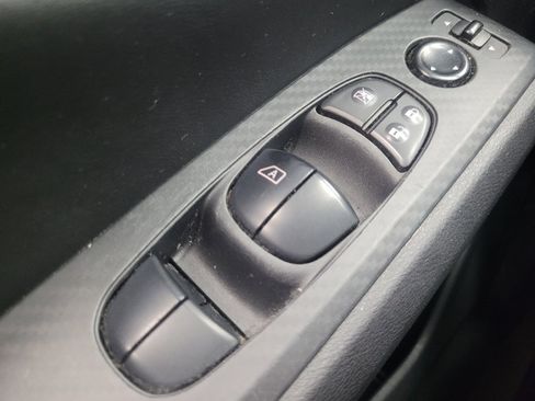 Used 2022 Nissan Altima 2.5 SV FWD image 27