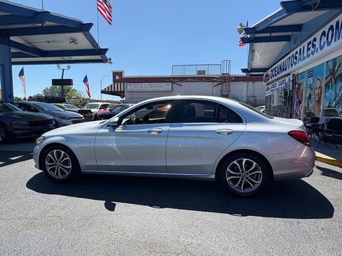 Used 2018 Mercedes-Benz C 300 Sedan image 11