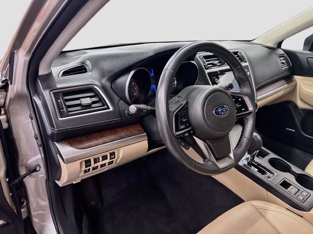 Used 2019 Subaru Outback 2.5i Limited w/ Protection Package #1 AWD/4WD image 5