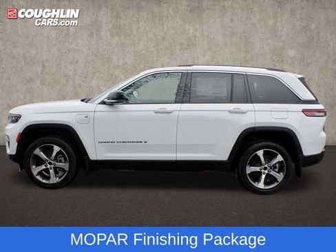 New 2024 Jeep Grand Cherokee Limited 4xe w/ Luxury Tech Group II AWD/4WD image 6