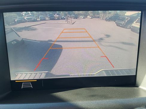 Used 2019 Chevrolet Colorado LT RWD image 28