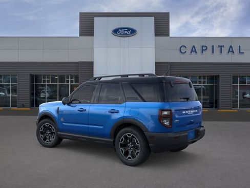 New 2025 Ford Bronco Sport Outer Banks w/ Outer Banks Tech Package+ AWD/4WD image 4