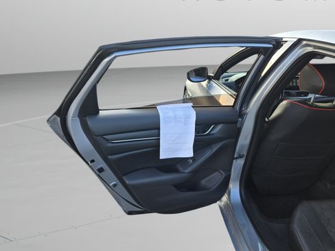 Used 2020 Honda Accord Sport image 19