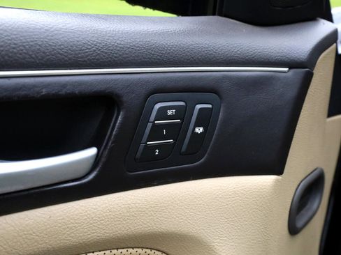 Used 2014 Hyundai Genesis 3.8 w/ Technology Package 03 image 28