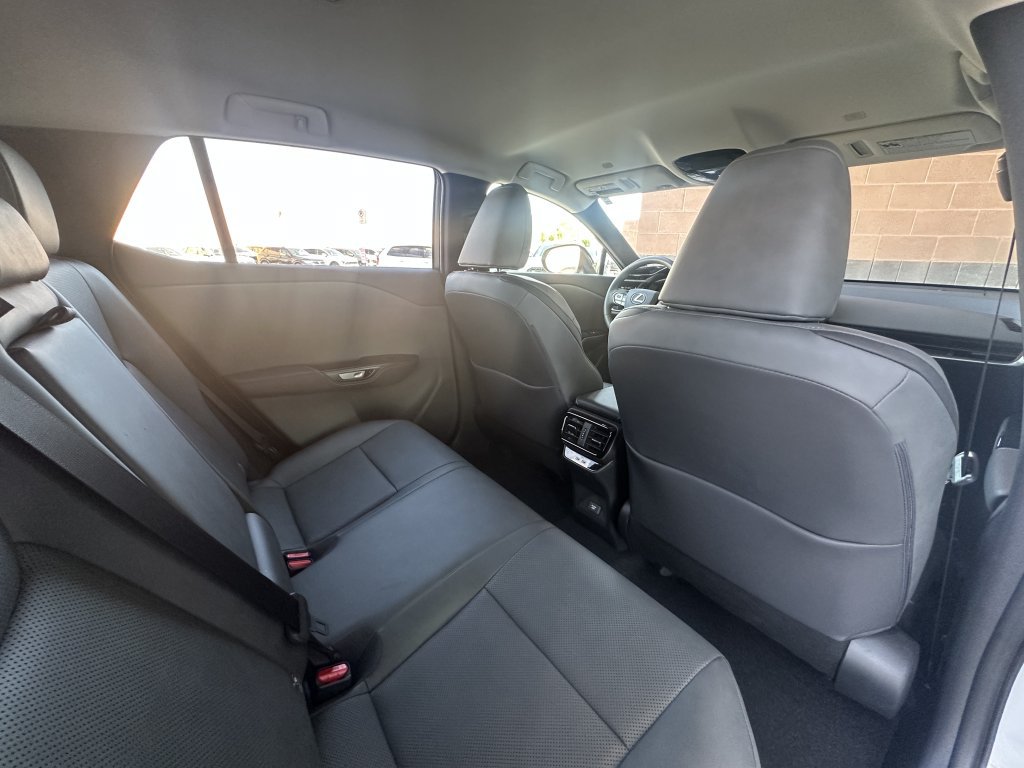 Used 2024 Lexus RZ 450e Premium AWD/4WD image 39