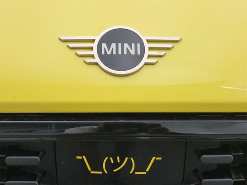 Used 2025 MINI Cooper S image 32