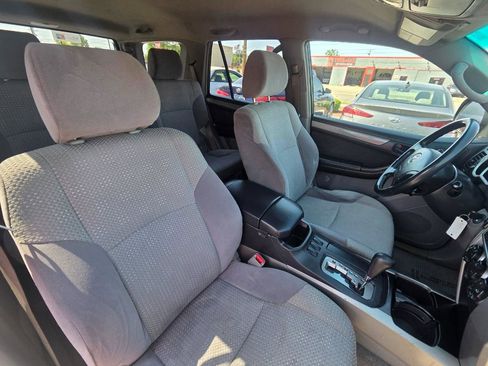 Used 2004 Toyota 4Runner SR5 image 22