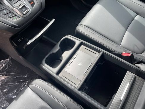 New 2026 Honda Odyssey EX-L image 9