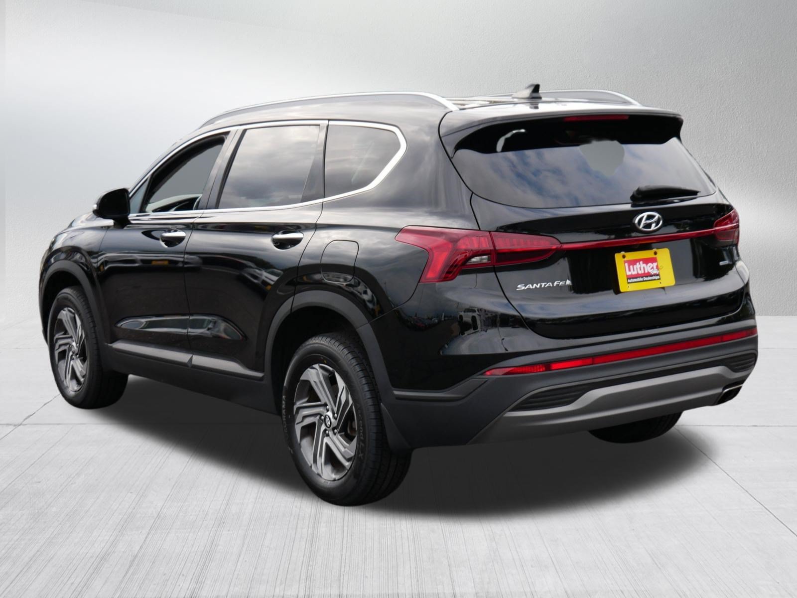 Used 2023 Hyundai Santa Fe SEL AWD/4WD image 5