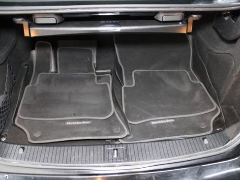 Used 2015 Mercedes-Benz E 350 4MATIC image 24