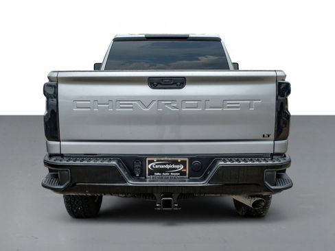 Used 2026 Chevrolet Silverado 2500 Custom w/ Custom Convenience Package AWD/4WD image 8