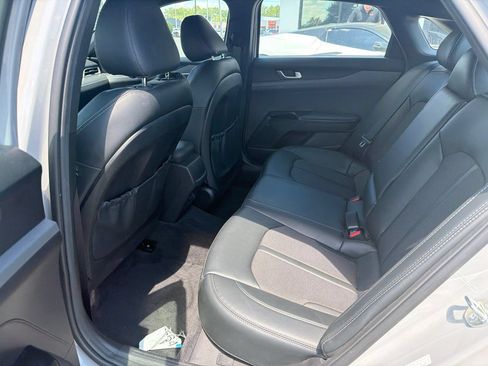 Used 2024 Kia K5 GT-Line w/ GT-Line Premium Package FWD image 6
