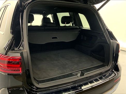 Used 2026 Mercedes-Benz GLB 250 image 15