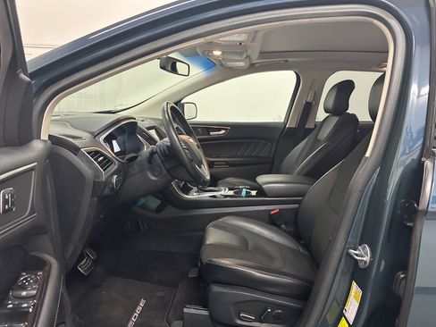 Used 2016 Ford Edge Sport w/ Technology Package image 29