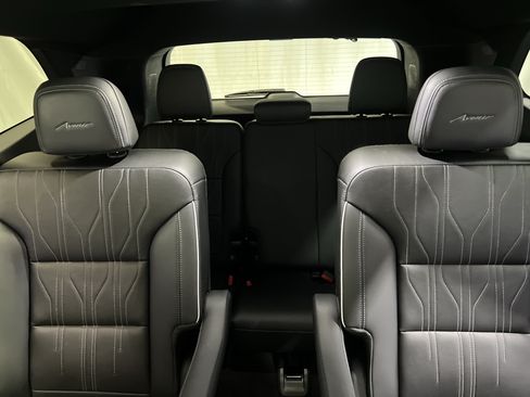 Certified 2026 Buick Enclave Avenir w/ Super Cruise Package AWD/4WD image 19