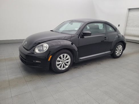 Used 2014 Volkswagen Beetle 2.5 FWD image 2
