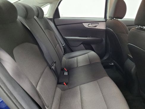 Used 2022 Kia Forte LXS image 19