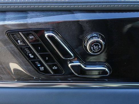 Used 2025 Cadillac Escalade IQ Sport 2 image 22