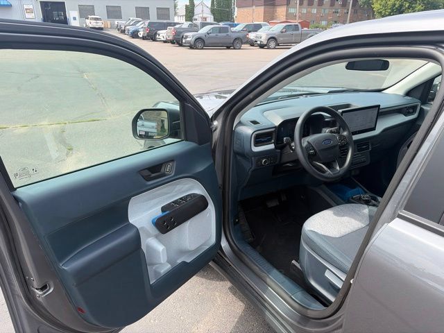 Used 2026 Ford Maverick XLT AWD/4WD image 9