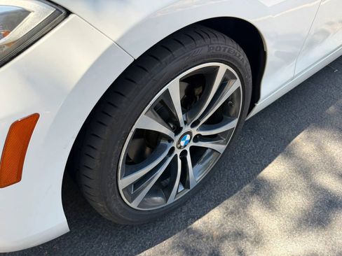 Used 2017 BMW 230i Coupe RWD image 10
