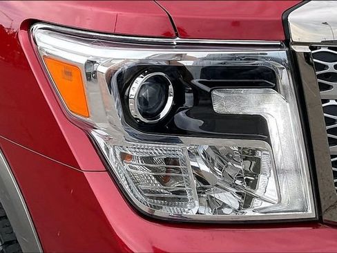 Used 2017 Nissan Titan Platinum Reserve AWD/4WD image 28