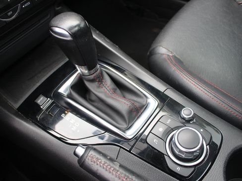 Used 2015 MAZDA MAZDA3 s Grand Touring image 30