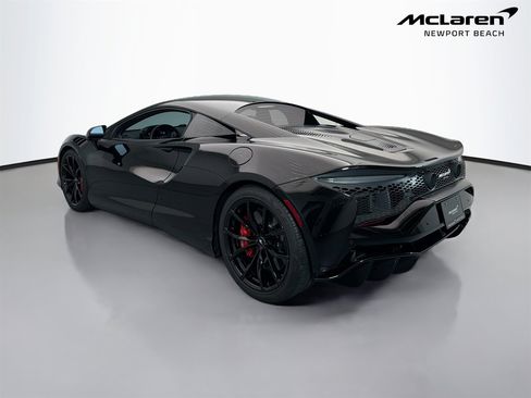 Used 2023 McLaren Artura RWD image 5