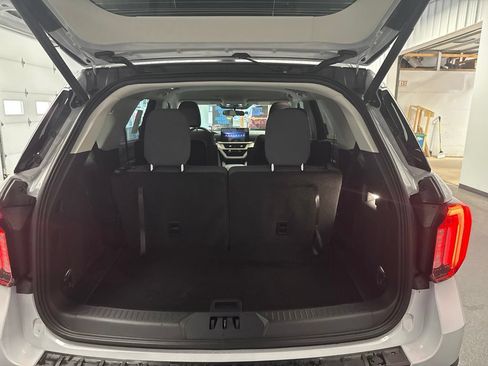 New 2026 Ford Explorer Active AWD/4WD image 30