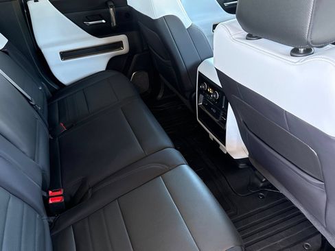 Used 2025 GMC Hummer EV 3X AWD/4WD image 21